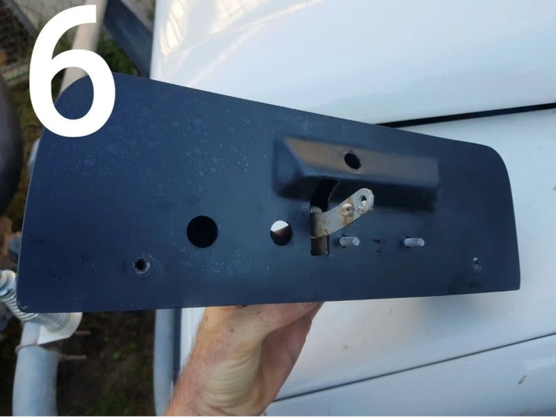 Land Rover Discovery 2 Fiberglass Tailgate Handle